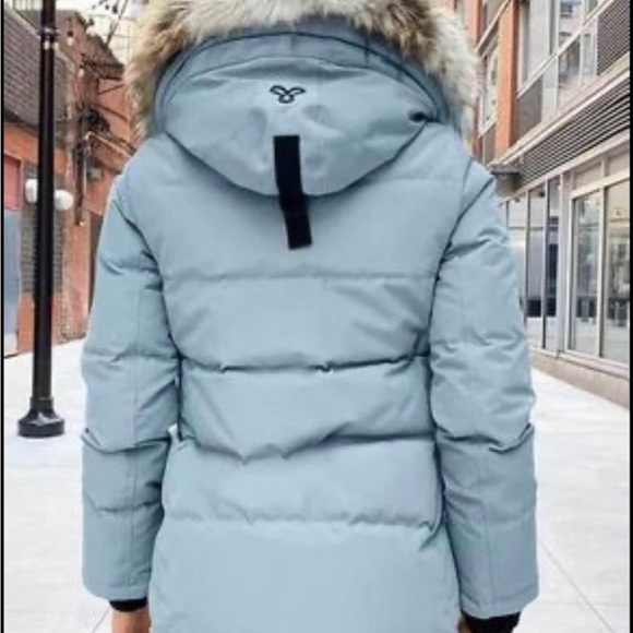 ARITZIA - THE POWDER PARKA SHORT - SERENE BLUE - Picture 9 of 10